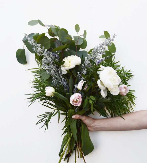 Blooms & Bubbles Every Thursday