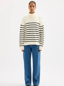 Perri Turtleneck Knit | Nude Lucy
