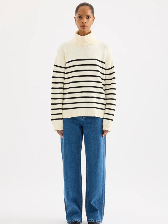 Perri Turtleneck Knit | Nude Lucy